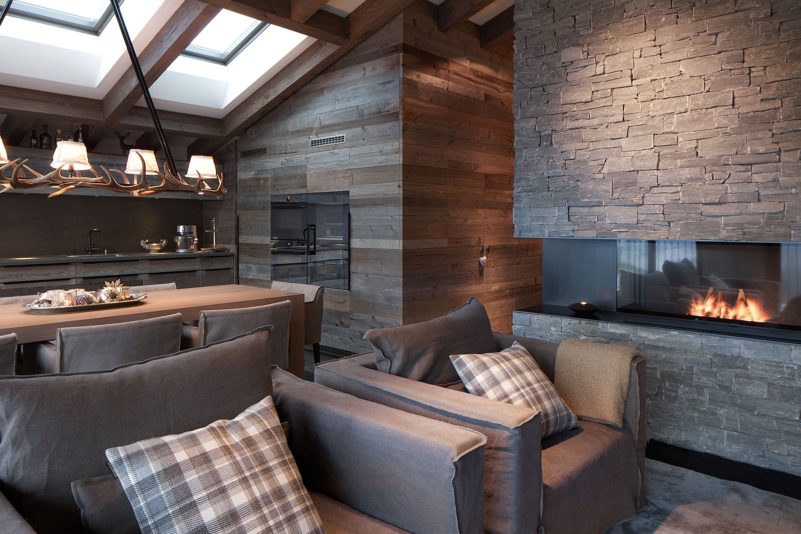 homify Wohnzimmer im Landhausstil