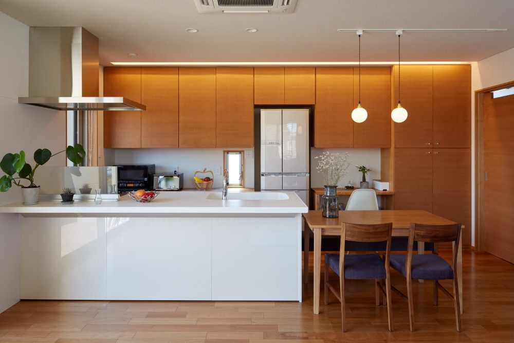 Something Four , stage Y's 一級建築士事務所 stage Y's 一級建築士事務所 Modern kitchen Wood Wood effect