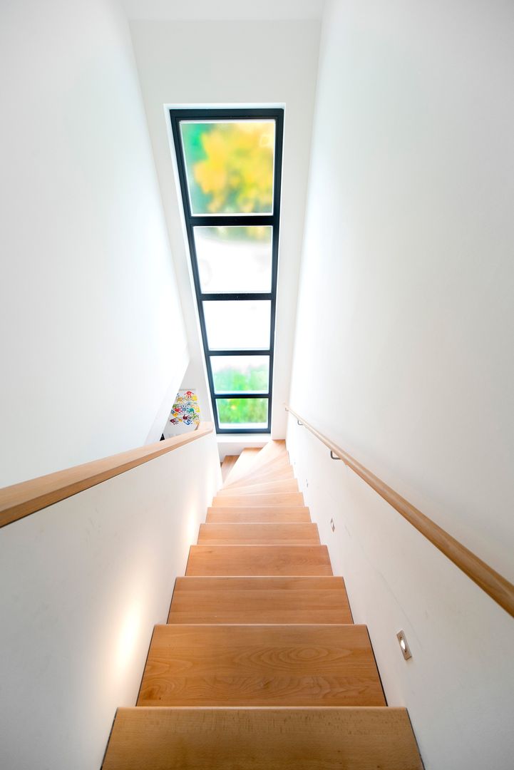 Familienhaus #3, HunoldHaus HunoldHaus Modern corridor, hallway & stairs