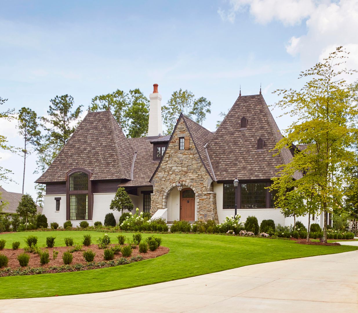 Brick and Stone Cottage , Christopher Architecture & Interiors Christopher Architecture & Interiors منازل