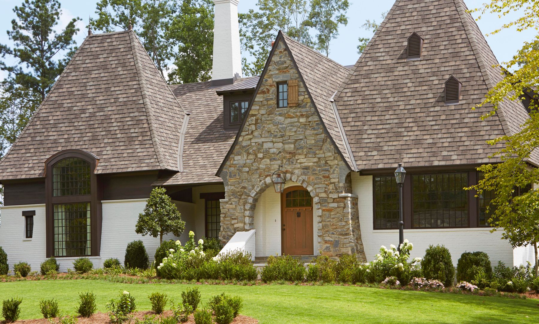 Brick and Stone Cottage , Christopher Architecture & Interiors Christopher Architecture & Interiors Casas rurales