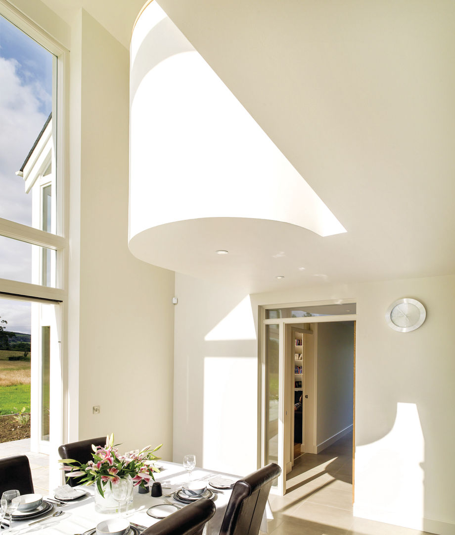 double height dining space of contemporary home in NI homify Comedores modernos interior,modern interior,modern architect ni,new houses ni,house architect ni,self build ni