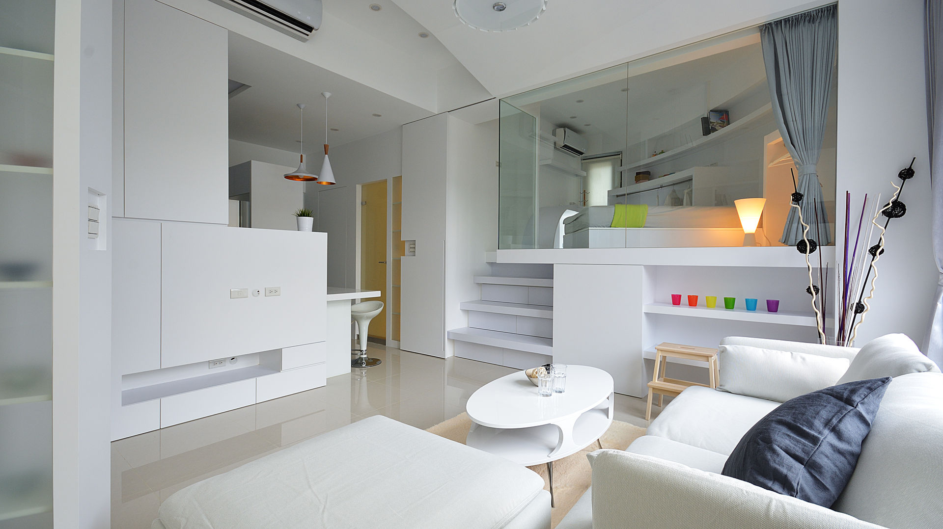 小坪數大空間之16坪純淨簡約溫馨宅, 瓦悅設計有限公司 瓦悅設計有限公司 Salas de estar modernas