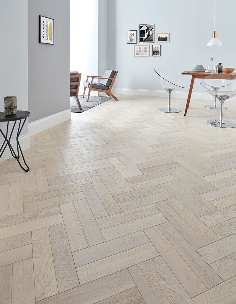 Goodrich Whitened Oak Woodpecker Flooring モダンな 壁&床 エンジニアリングウッド 透明 parquet flooring,wood floor,wood flooring,white oak flooring,white parquet floor,herringbone floor,herringbone flooring