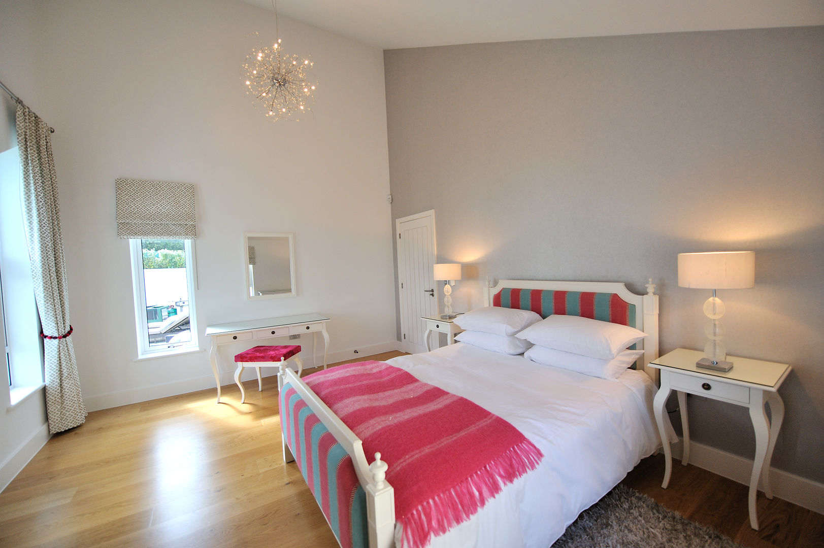 Sea House, Porth | Cornwall, Perfect Stays Perfect Stays Eclectische slaapkamers bedrooms,bedroom,pink,holiday home,beach house,interior,lighting