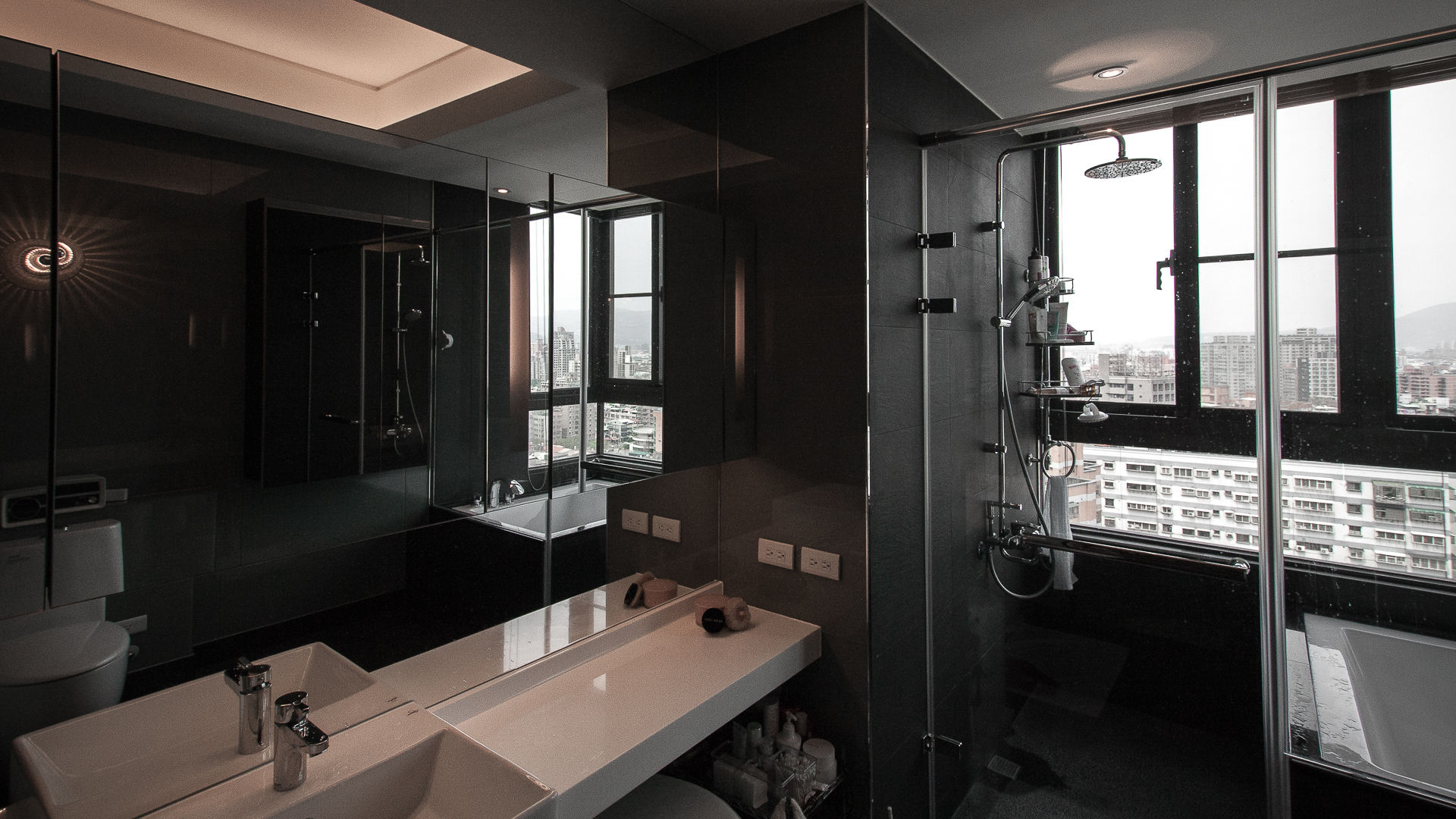 BRAVO INTERIOR DESIGN & DECO KUAN STYLE 璞碩室內裝修設計工程有限公司 Modern bathroom