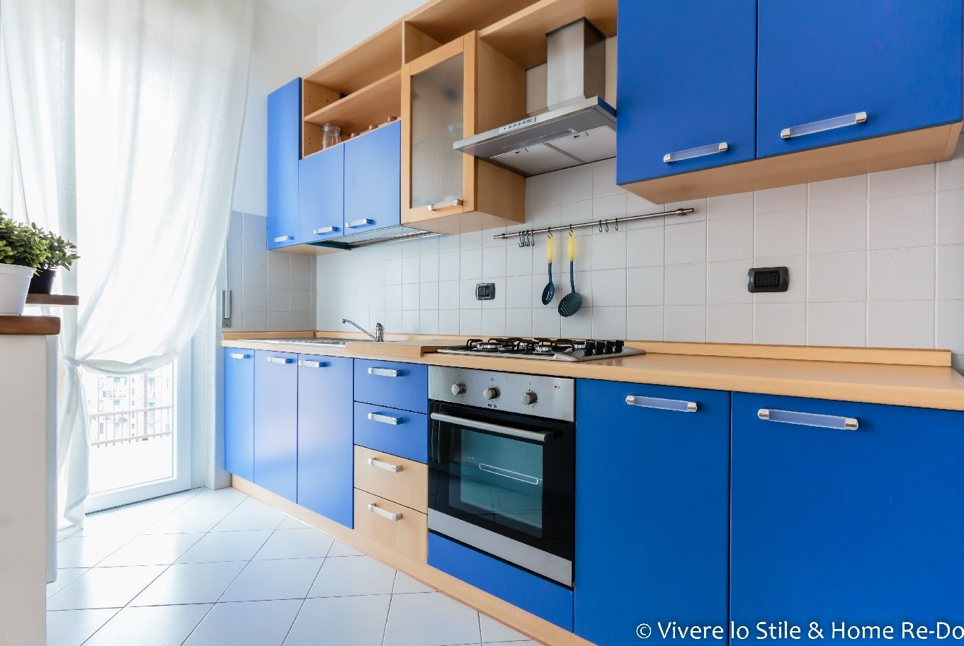 Arredo di bilocale , Vivere lo Stile Vivere lo Stile Cocinas de estilo moderno