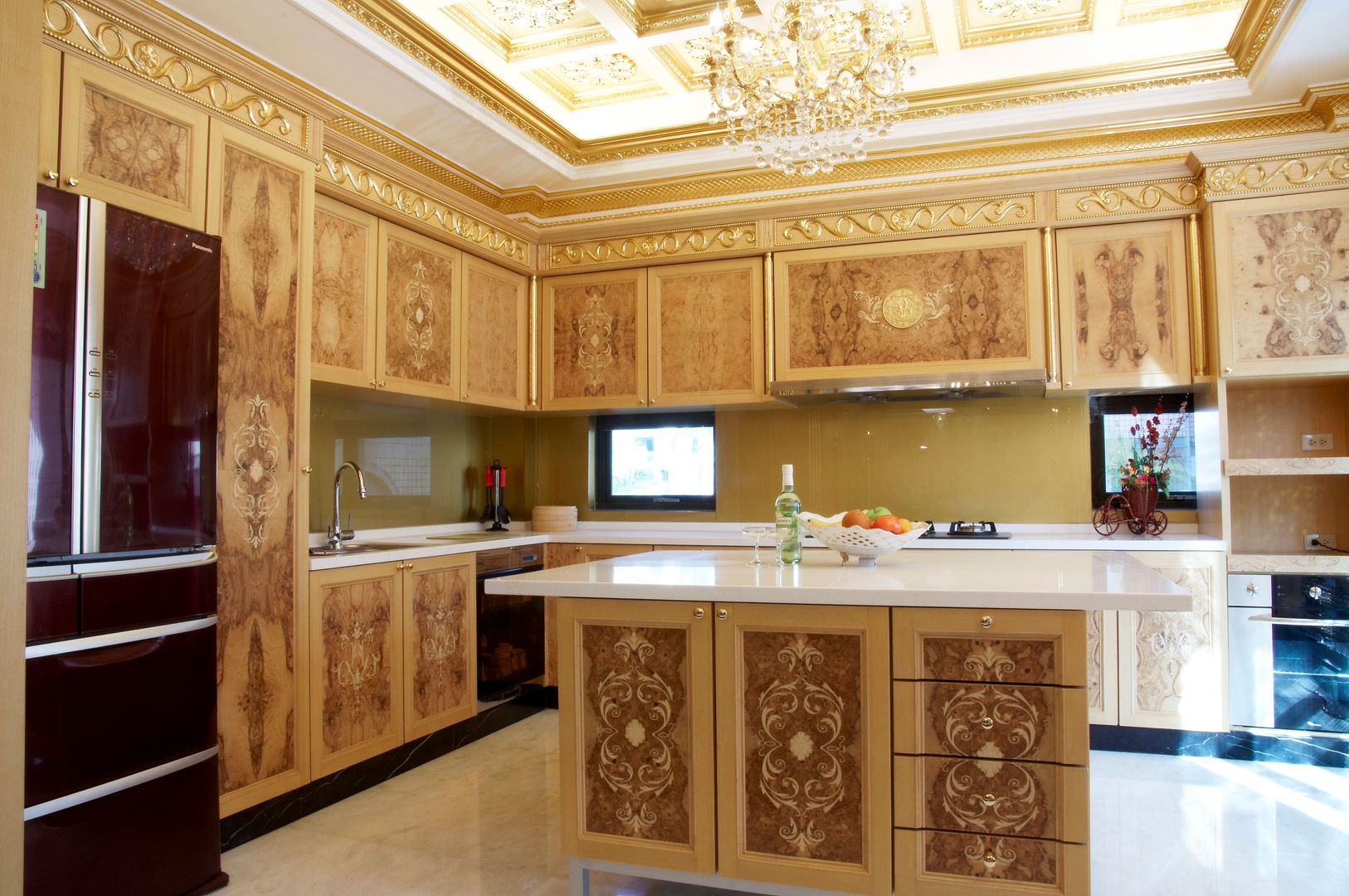 歐式古典建築及室內設計家具配置, 傑德空間設計有限公司 傑德空間設計有限公司 Kitchen Chipboard