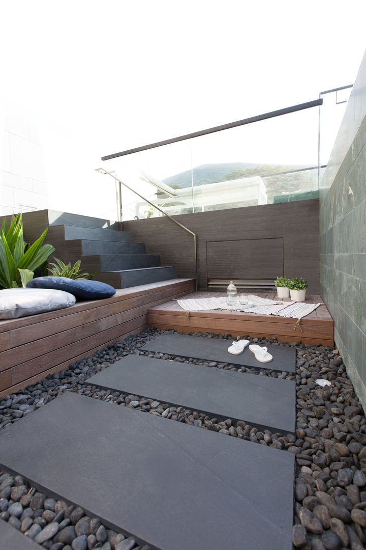 Be anywhere you want homify Modern Garden Stone