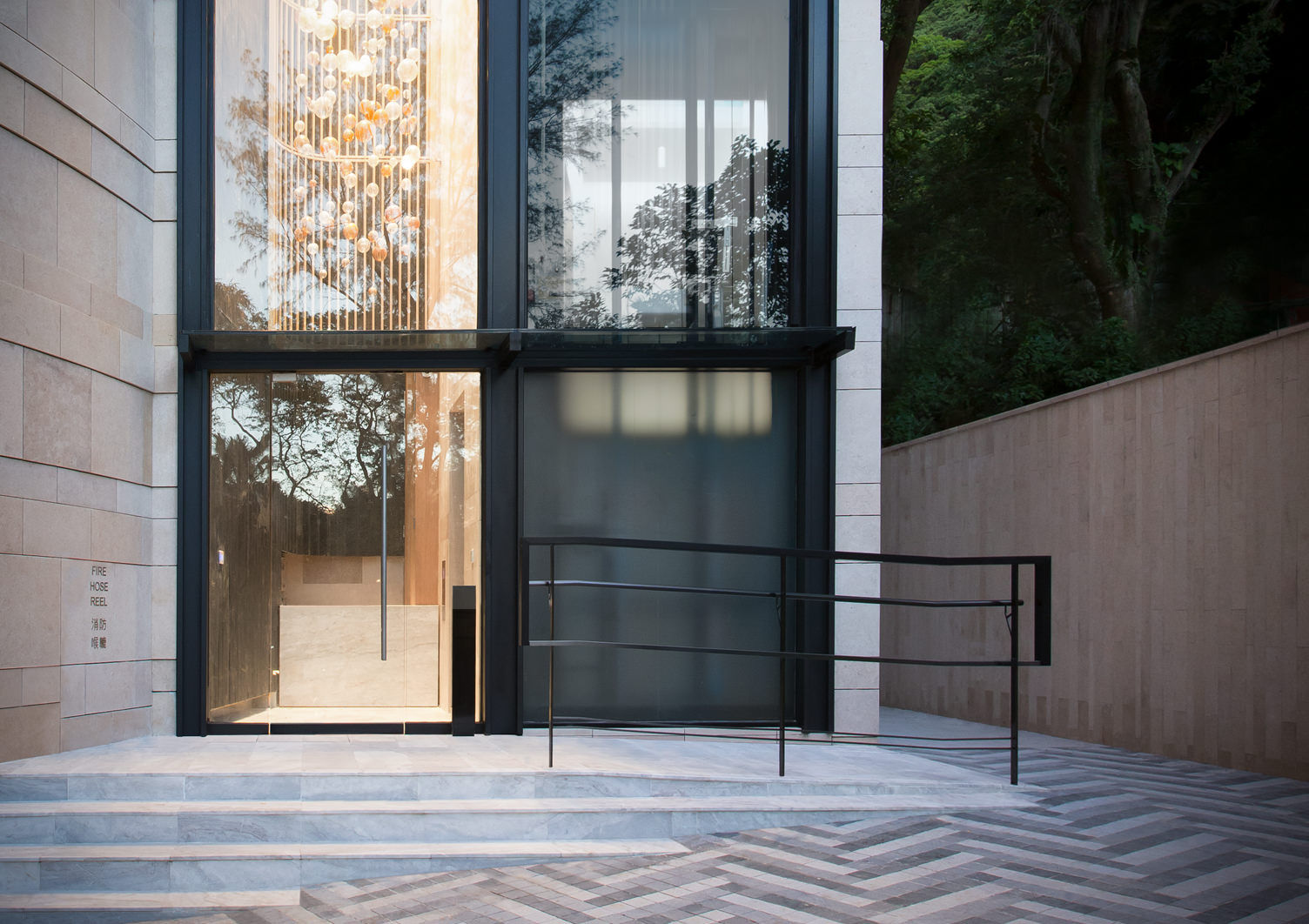 The Front Entrance Sensearchitects_Limited Modern houses Glass reflections,trees,nature,lobby,pattern,tile pattern