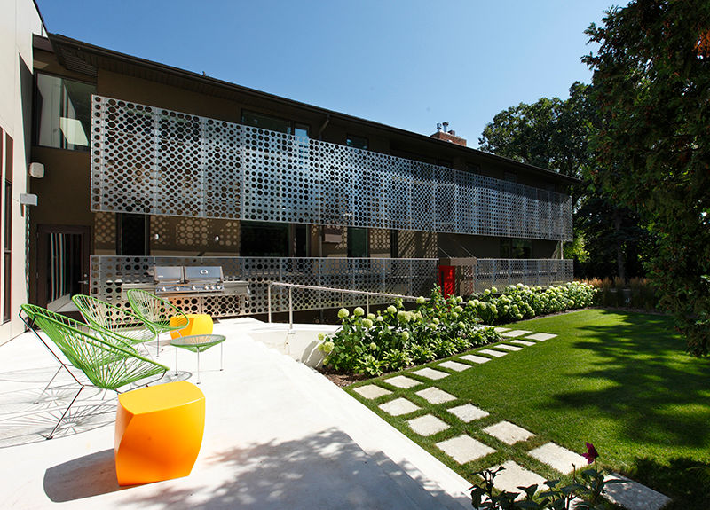 Handsart Residence Exterior Unit 7 Architecture Modern houses Plant,Sky,Daytime,Building,Shade,Urban design,Grass,Tree,Residential area,Landscape