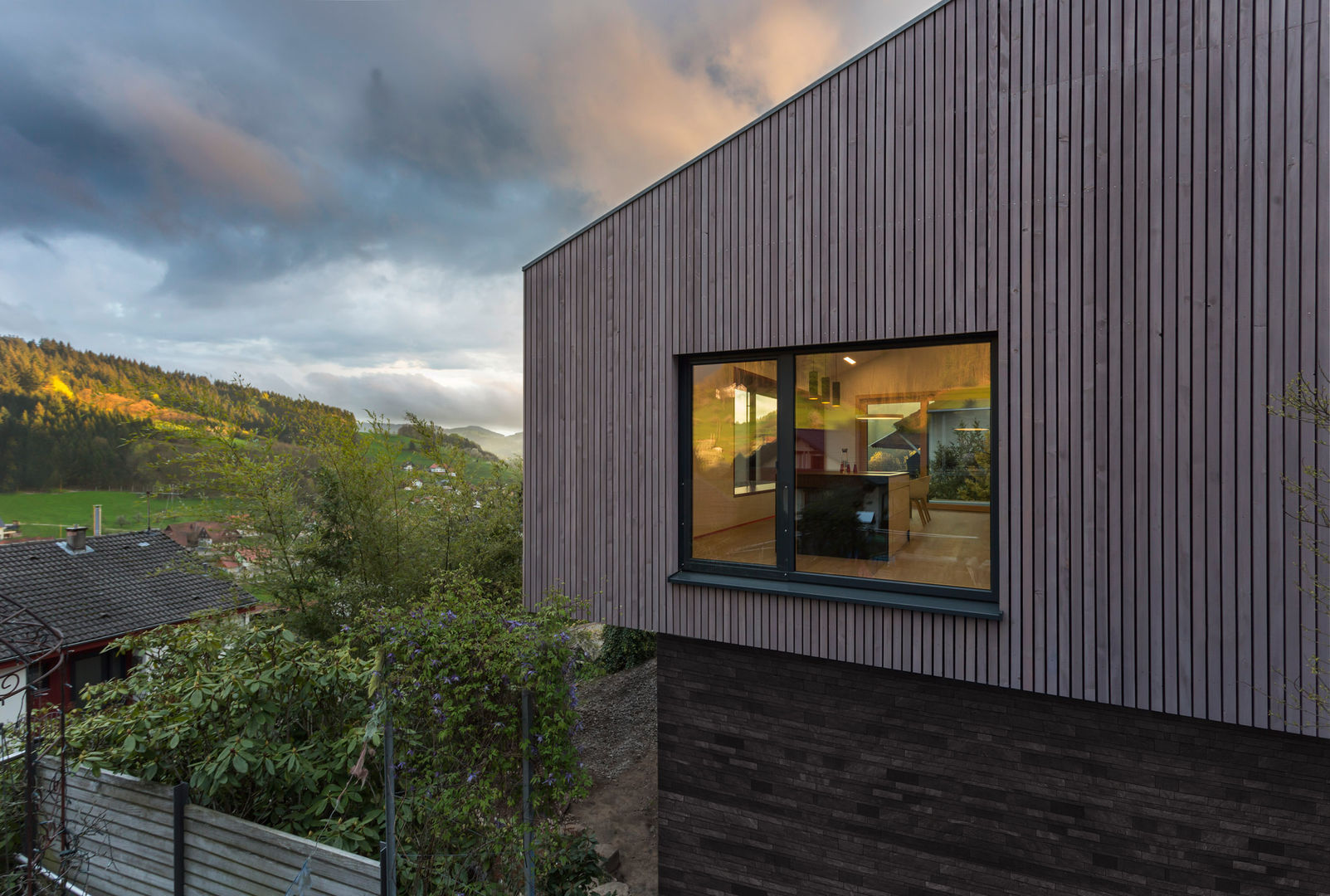 Cloud Cuckoo House, ÜberRaum Architects ÜberRaum Architects Casas modernas