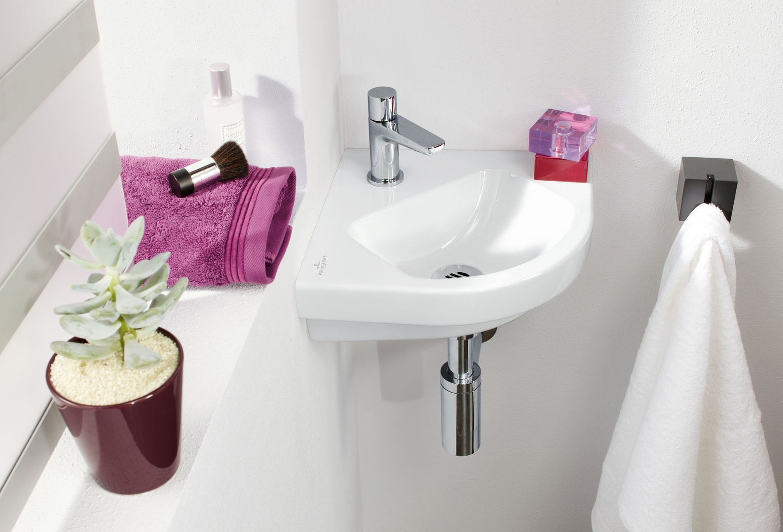 Pequeños Baños, Villeroy & Boch Villeroy & Boch Baños de estilo moderno