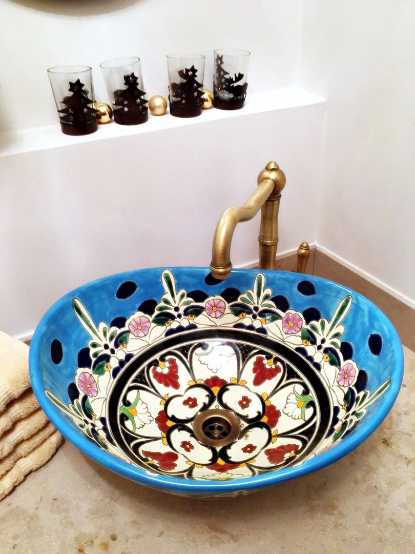 Besondere Waschbecken aus Mexiko mit buntem Muster, Mexambiente e.K. Mexambiente e.K. Eclectische badkamers Keramiek Wastafels
