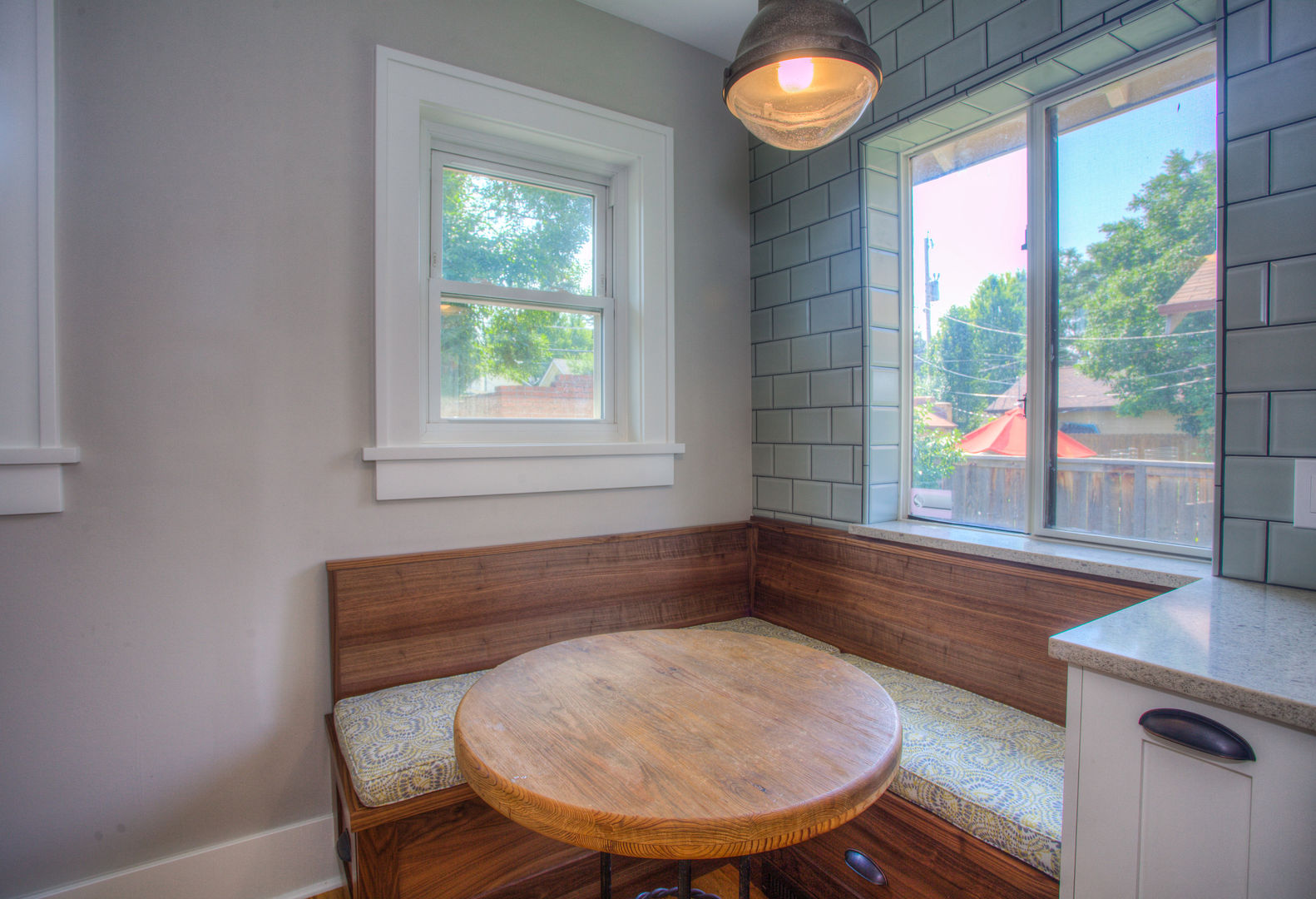 Cozy Bungalow, Dahl House Design LLC Dahl House Design LLC Kitchen