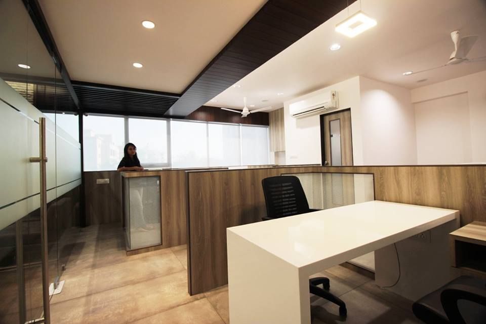 OFFICE , studio 7 designs studio 7 designs Ruang Studi/Kantor Modern