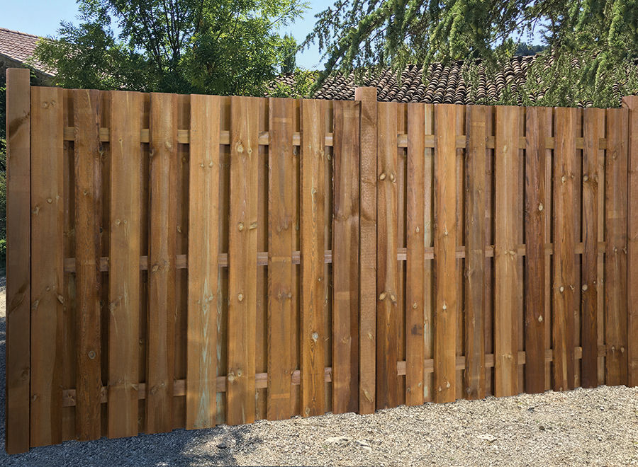 Rustiko, Vertikus und Torre - Sichtschutzzäune im günstigen Preissegment, Braun & Würfele - Holz im Garten Braun & Würfele - Holz im Garten Rustic style garden Wood Wood effect