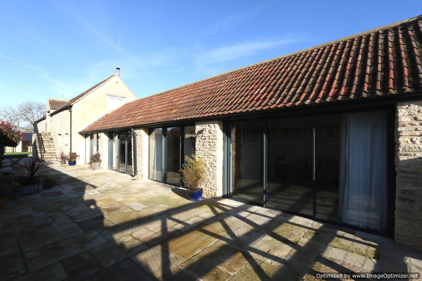 Stable Barn homify Landelijke huizen minimal windows,slim frame,sliding glass doors,IQGlass