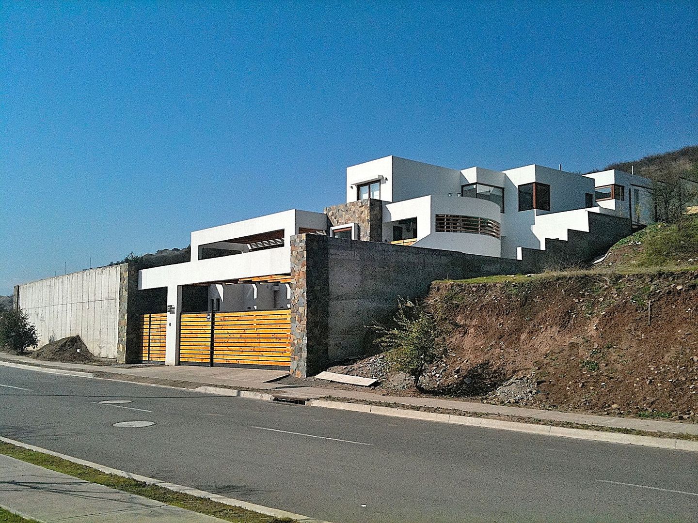 Casa en Pendiente 2, Marcelo Roura Arquitectos Marcelo Roura Arquitectos Modern houses Reinforced concrete