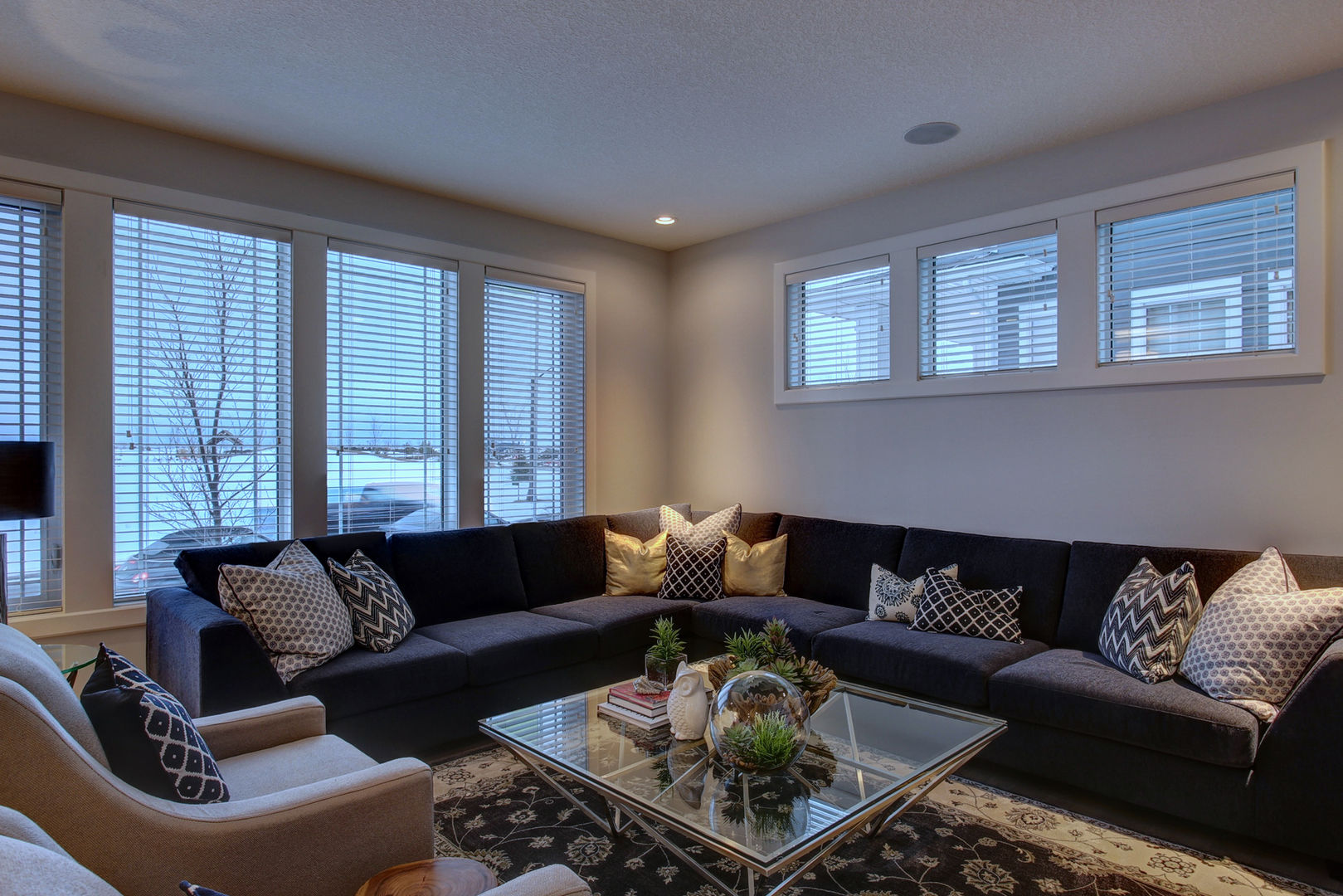 57 Paintbrush Park, Sonata Design Sonata Design Modern living room Couch,Window,Property,Table,Furniture,Shade,Plant,Lighting,Houseplant,Living room