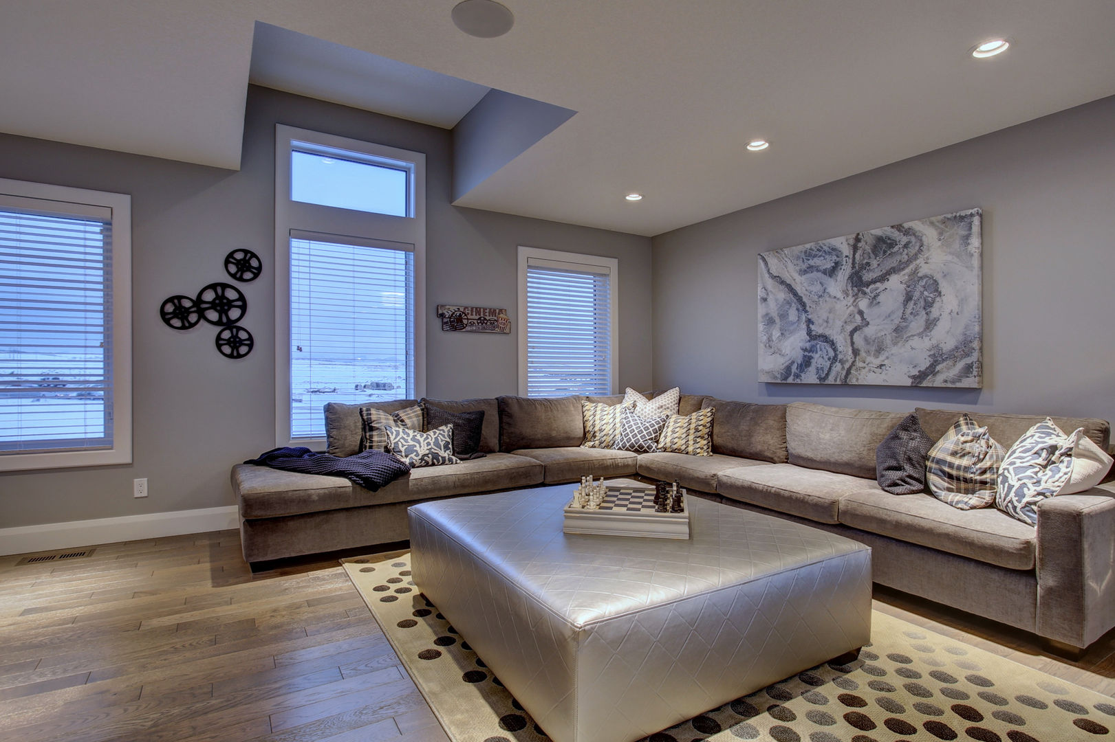 57 Paintbrush Park, Sonata Design Sonata Design Modern living room