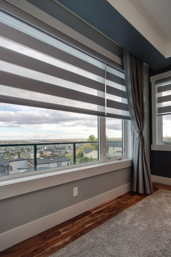 Private Residence, Sonata Design Sonata Design Modern style bedroom Building,Window,Fixture,Shade,House,Wood,Curtain,Floor,Tints and shades,Hardwood