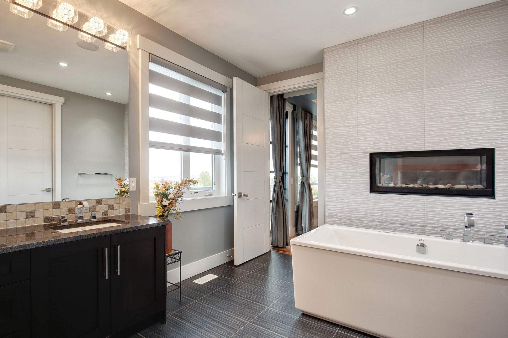 Private Residence, Sonata Design Sonata Design Modern bathroom