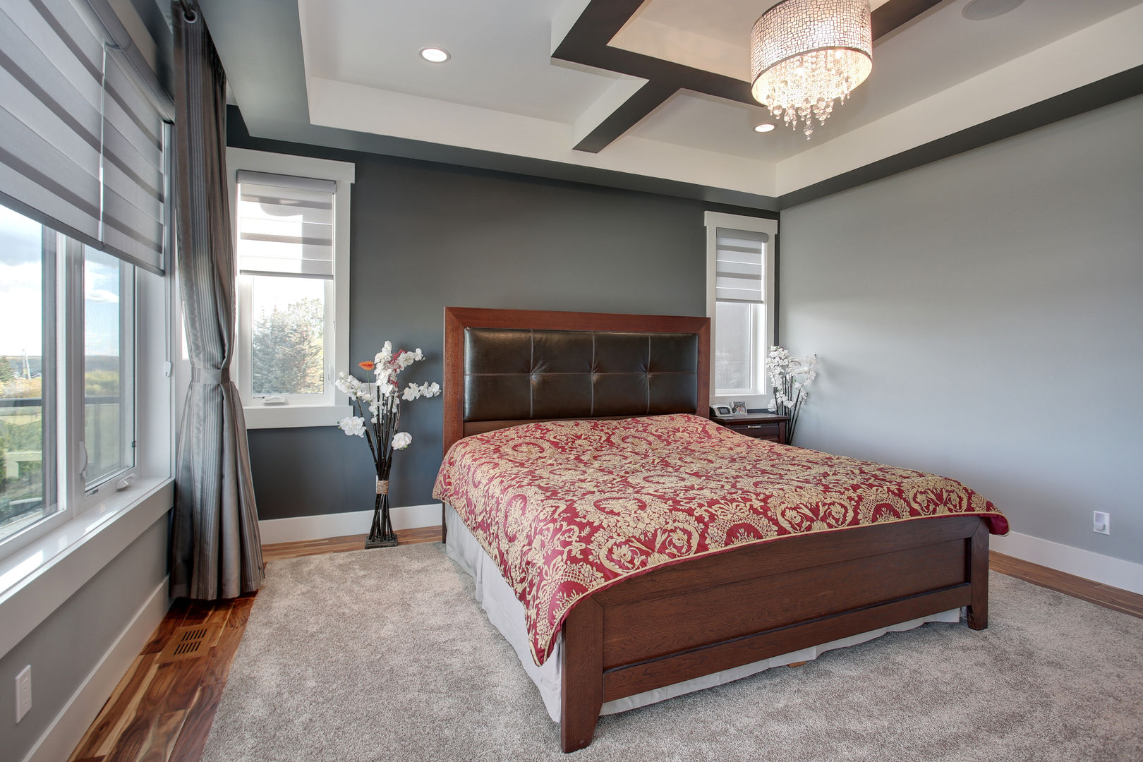 Private Residence, Sonata Design Sonata Design Modern style bedroom