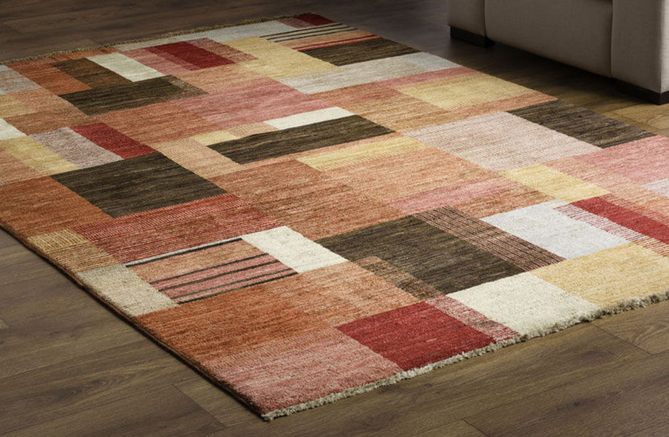 Amazing Design with Carpet Tiles Industasia أرضيات سجاد
