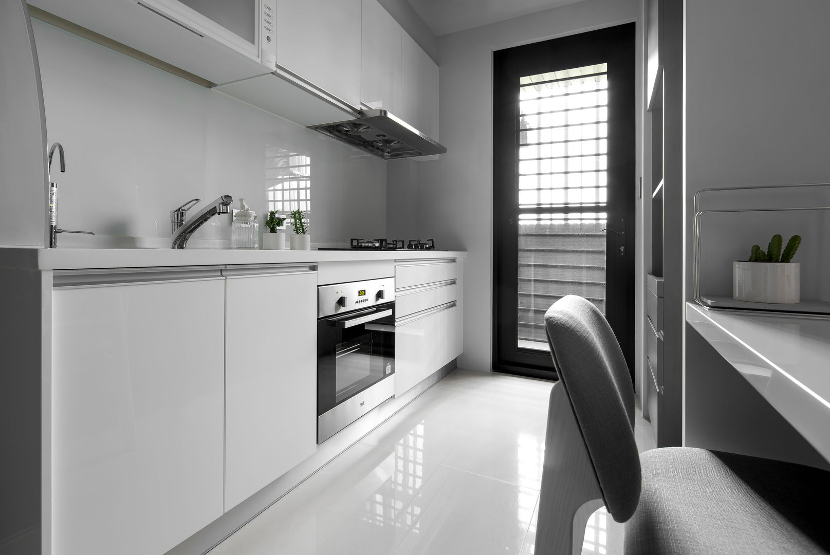 青年99成家專案─美式簡約, 磨設計 磨設計 ミニマルデザインの キッチン