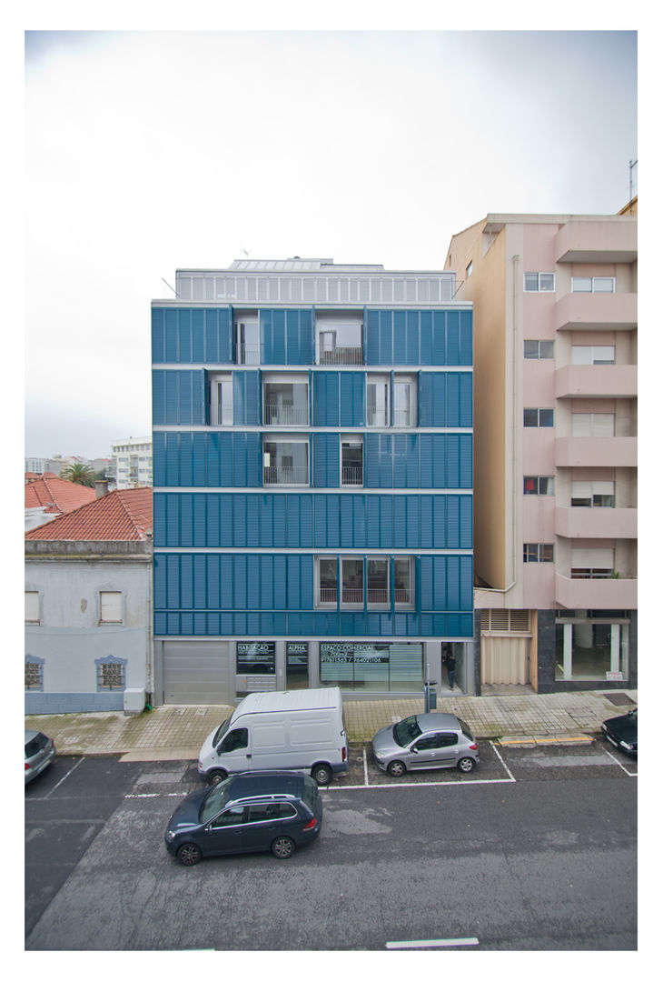 79 Building in Porto, Pedro Mendes Arquitectos Pedro Mendes Arquitectos Casas de estilo minimalista