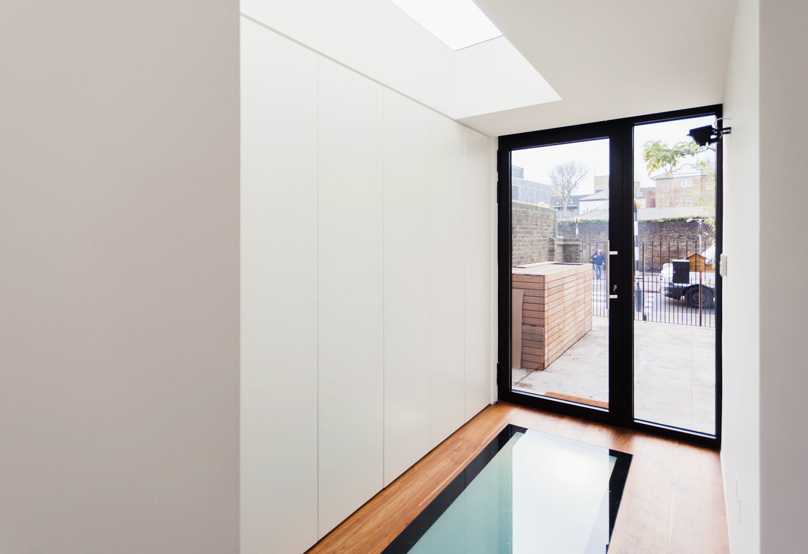 Extension & House Renovation SW18 - London, Diamond Constructions Ltd Diamond Constructions Ltd Коридор