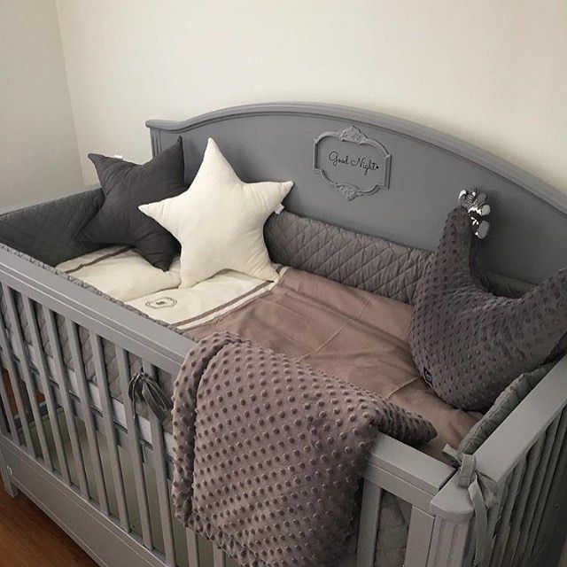 homify Baby room MDF grey cot,grey cot bed,baby furniture,modern nursery,grey baby cot