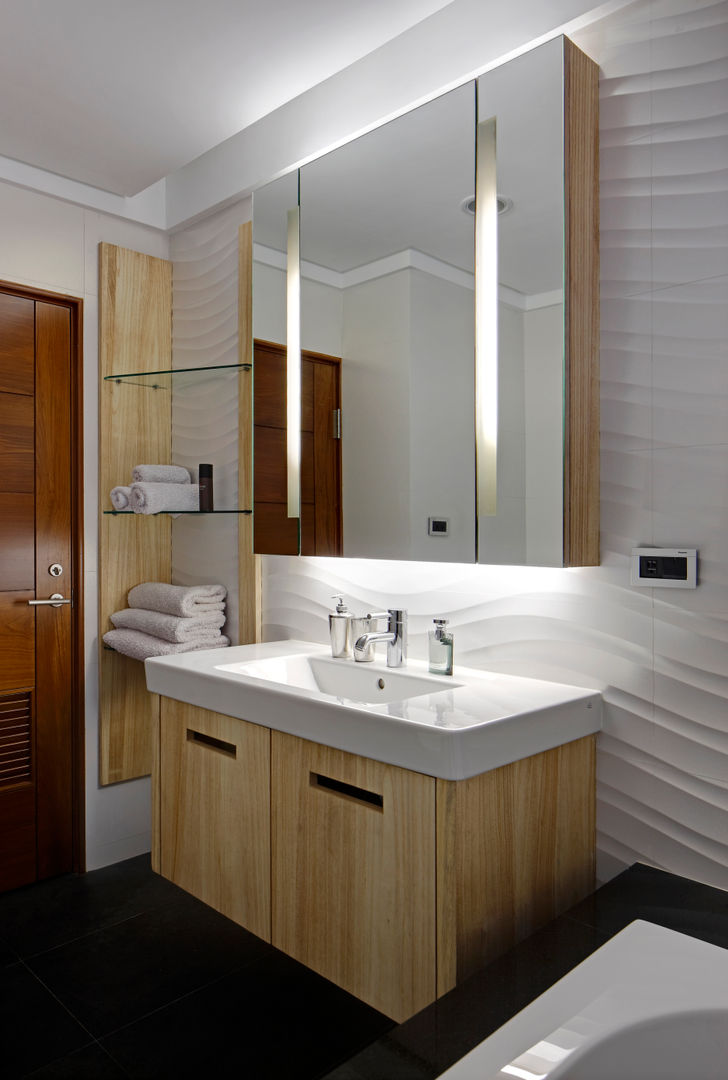 Light House- 舊屋翻新 光島室內設計 Classic style bathroom