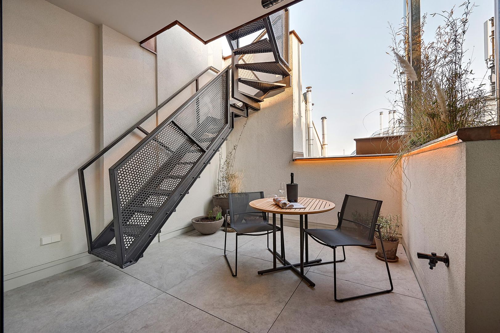 homify Balcones y terrazas de estilo moderno