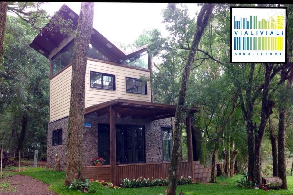 Cabana Recanto das Garças - "Do papel para a realidade, mais um sonho se materializando...", VIALIVIALI Arquitetura VIALIVIALI Arquitetura Rustic style house