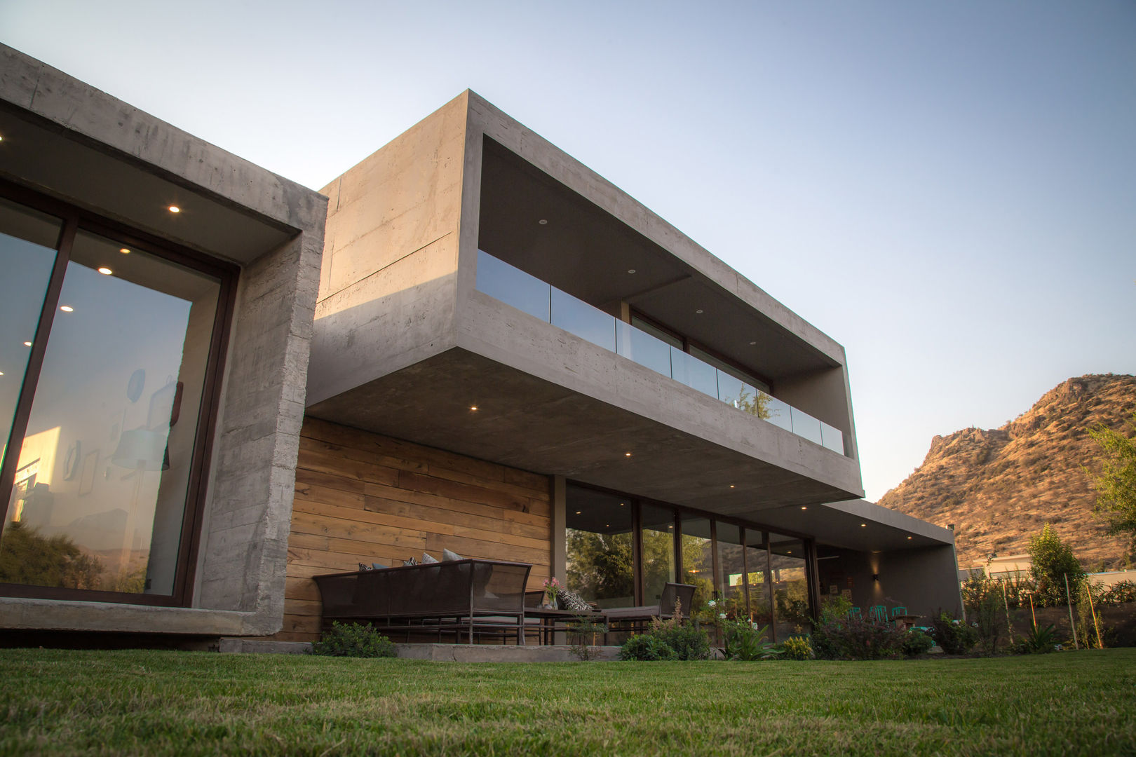 Casa Alarcón, JPV Arquitecto JPV Arquitecto Casas modernas