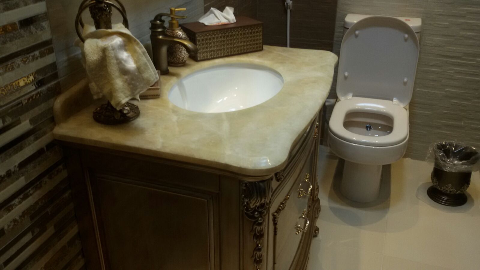 تشطيب شقة , الرواد العرب الرواد العرب Classic style bathrooms