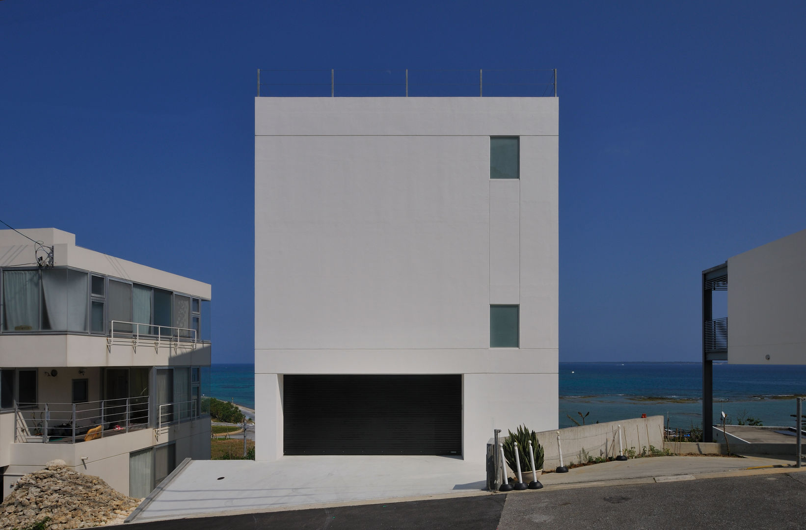 FRSW-HOUSE, 門一級建築士事務所 門一級建築士事務所 Casas modernas Concreto reforzado