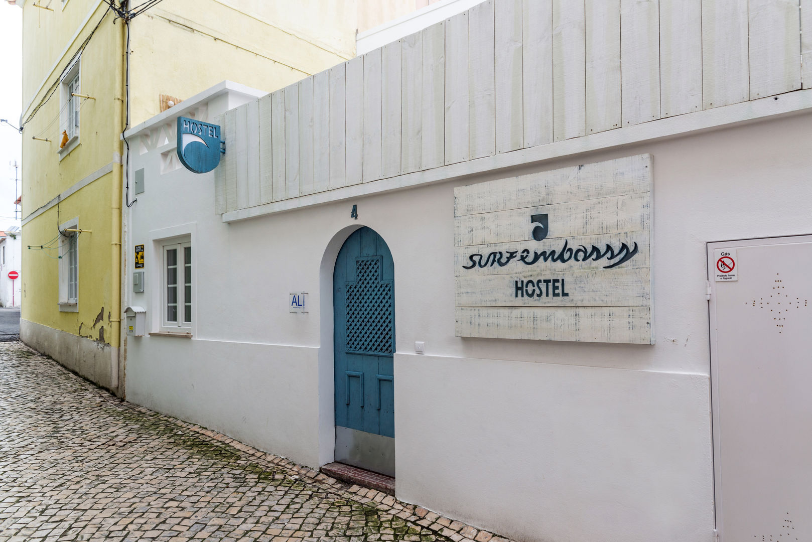 Surf Embassy Hostel, alma portuguesa alma portuguesa Commercial spaces Hotels