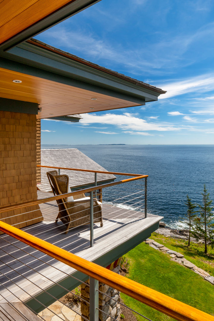 Bold Ocean Cottage - Deck John Morris Architects Classic style houses Wood Wood effect