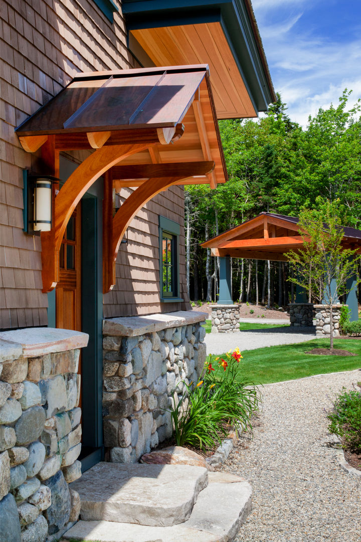 Bold Ocean Cottage - Side Entrance John Morris Architects Classic style houses