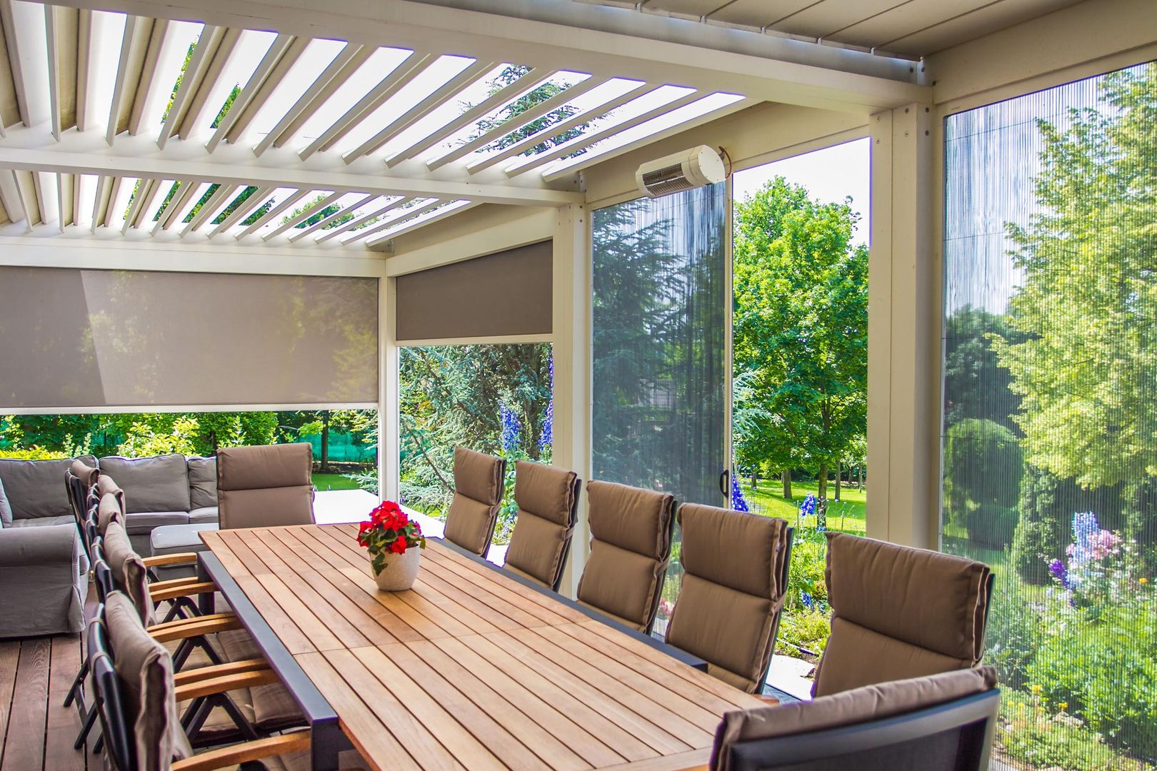 Exterior photos - Herceghalom - HUN, Bata Tamas Photography Bata Tamas Photography Modern Terrace