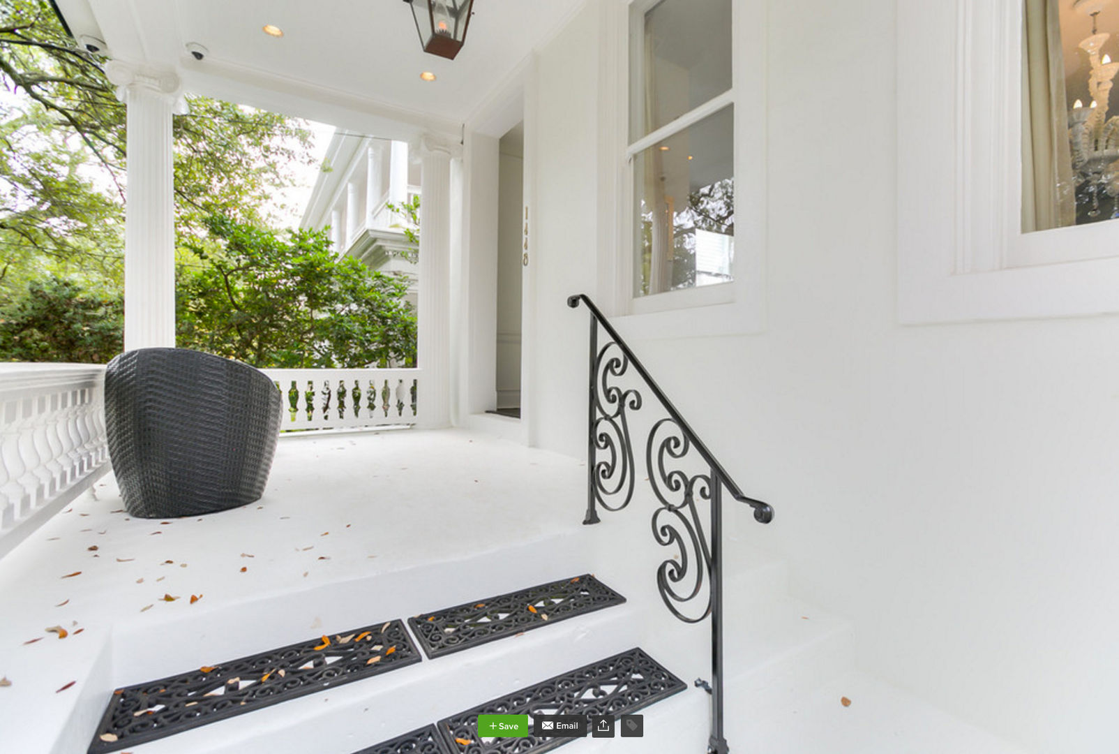 Nashville Avenue Residence, New Orleans studioWTA Eclectic corridor, hallway & stairs