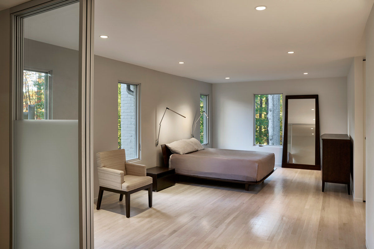 Smoky Quartz, KUBE architecture KUBE architecture Bedroom