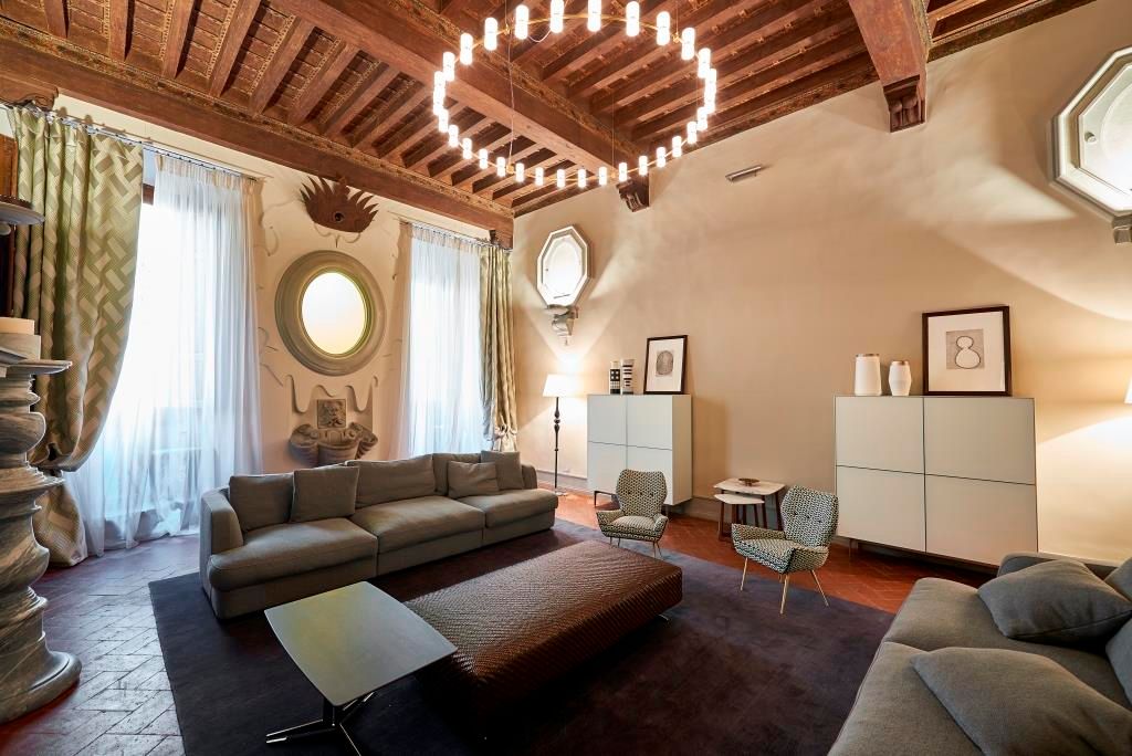 Palazzo Dami "Piano Nobile" - Firenze, Zeno Pucci+Architects Zeno Pucci+Architects Eclectic style living room