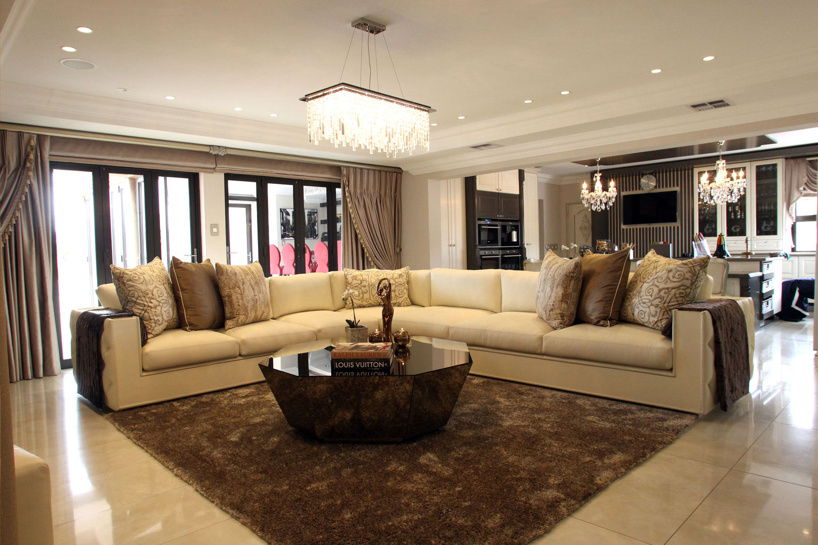 Ebotse Estate, Tru Interiors Tru Interiors غرفة المعيشة