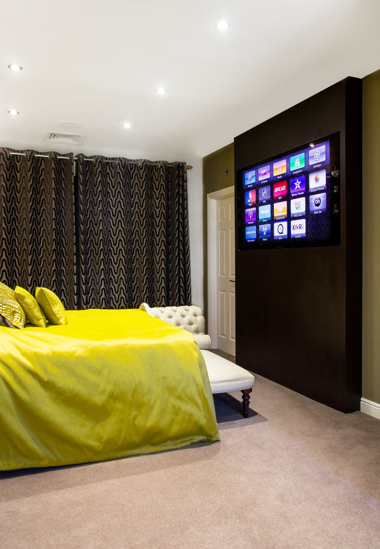 Master bedroom Link It Solutions Ltd 臥室 Lighting control,rako,sonos,RTI,switches,TV