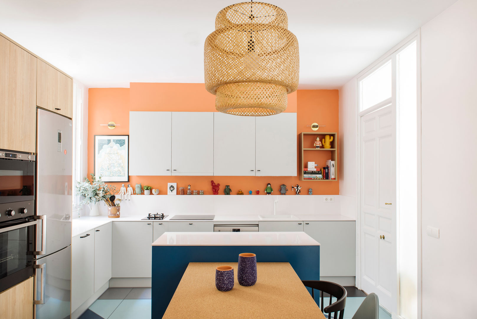 Cocina en zona Chamberi, Madrid, nimú equipo de diseño nimú equipo de diseño 스칸디나비아 주방 마분지