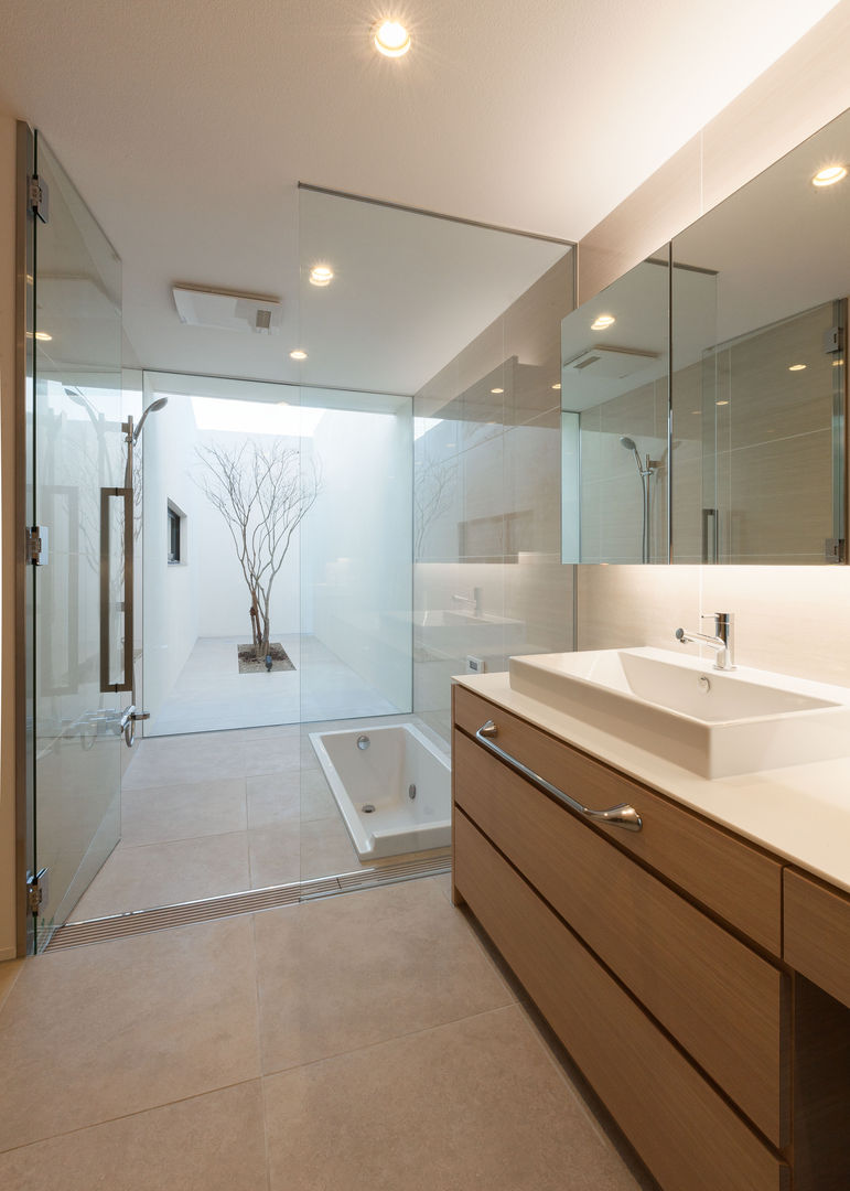 神沢の家, Architet6建築事務所 Architet6建築事務所 Minimalist style bathroom Stone